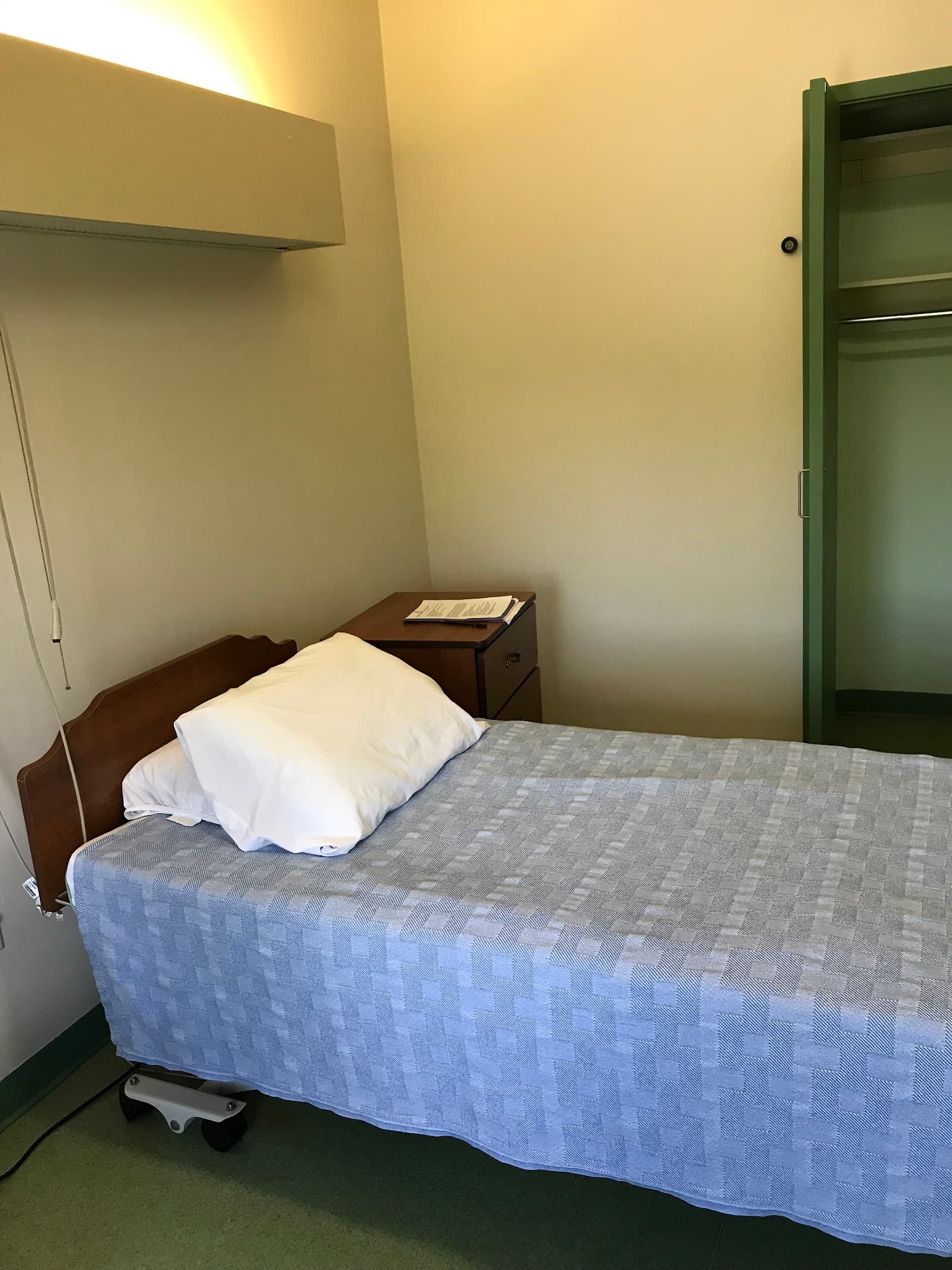 Regina Gardens Long Term Care Residence, a AgeCare residence in Hamilton