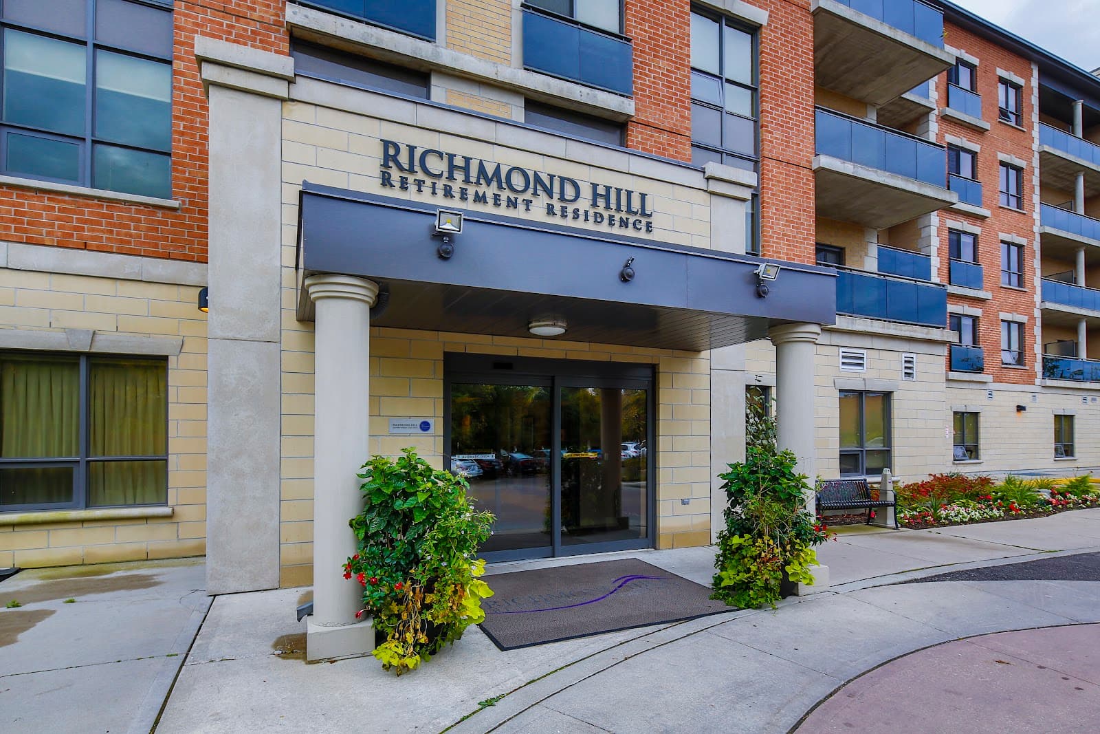 Richmond Hill Retirement Residence, a Verve Senior Living residence in Richmond Hill
